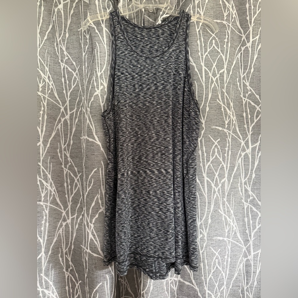 Lululemon Split Back Gray Heathered Tank Top size 10